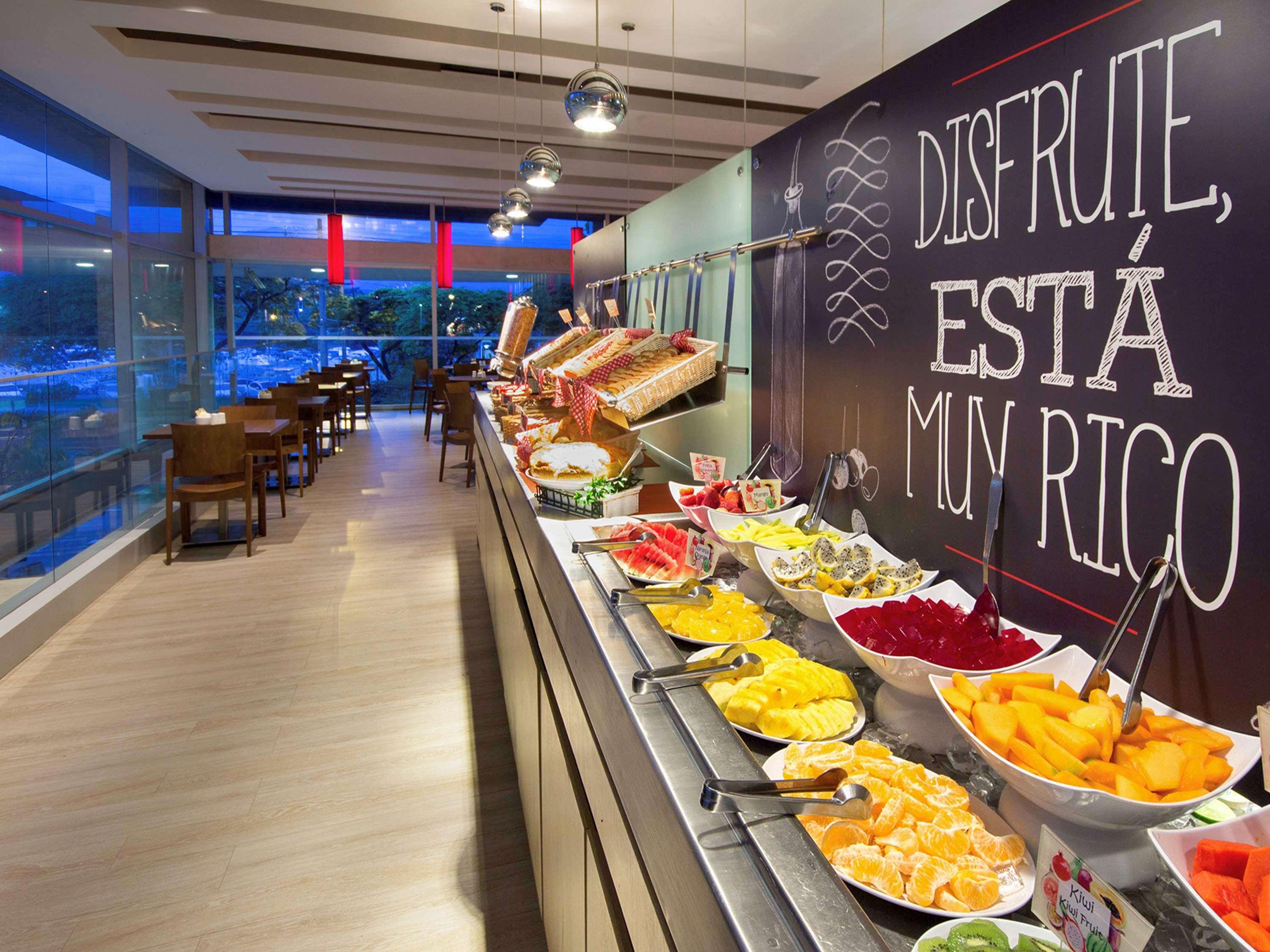 Ibis Medellin Hotel Kültér fotó