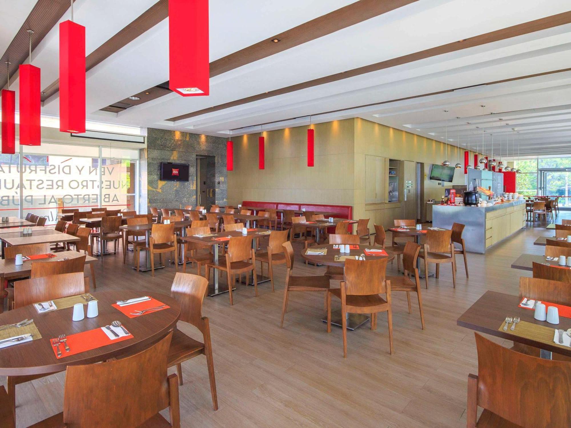 Ibis Medellin Hotel Kültér fotó