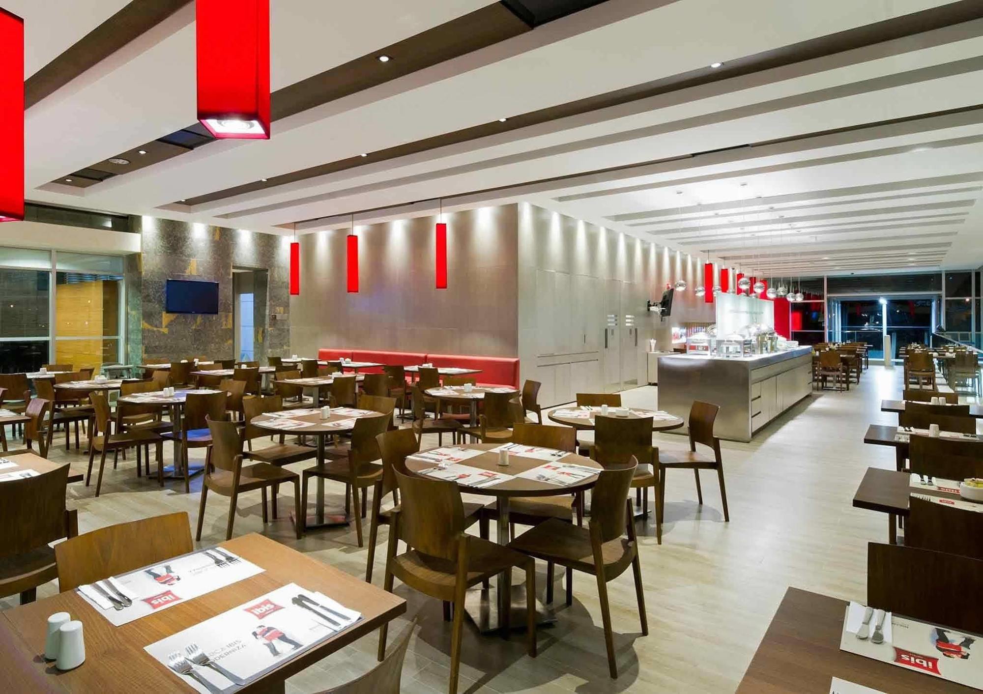 Ibis Medellin Hotel Kültér fotó
